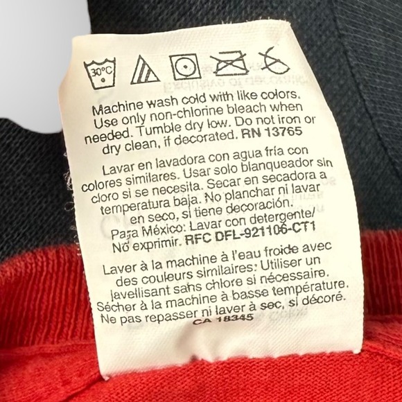 Soldier On Canadian Armed Forces Red T-Shirt Fruit of the Loom Small CAF - Picture 8 of 8